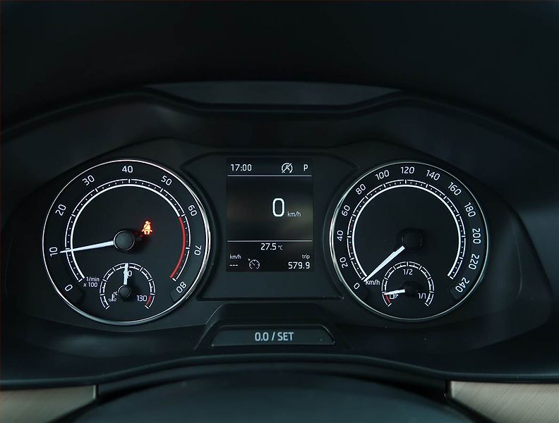 Škoda Scala (2019) Style 1.5 TSI, Automat, ČR - fotka 11 z 20