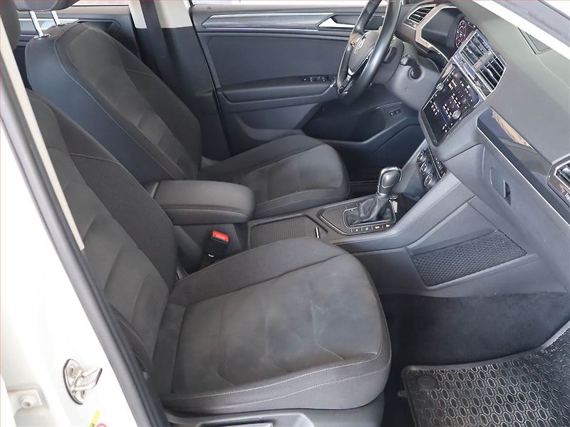 Volkswagen Tiguan Allspace (2019) R-Line 2.0 TDI - fotka 9 z 25