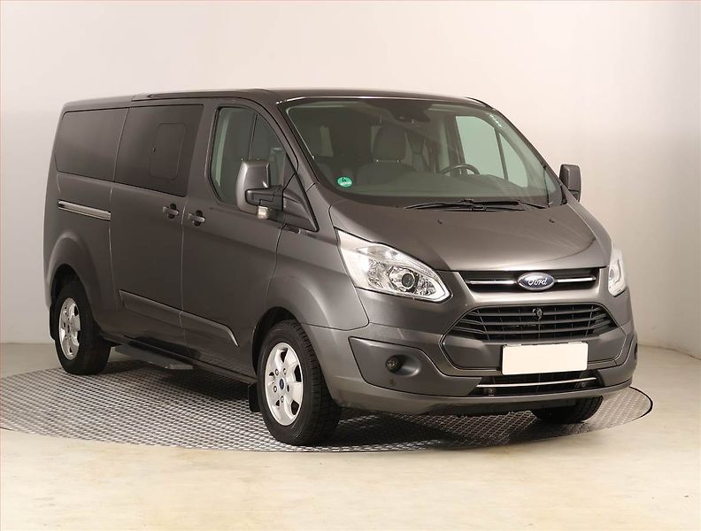 Ford Tourneo Custom (2017) Titanium 2.0 EcoBlue, 1Maj - fotografie inzerátu