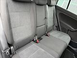 Volkswagen Golf Plus 1.6 TDI Comfortline - náhled 17