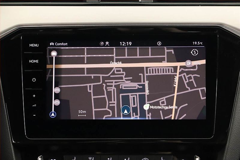 Volkswagen Passat (2019) 2.0 BiTDI - fotka 17 z 23