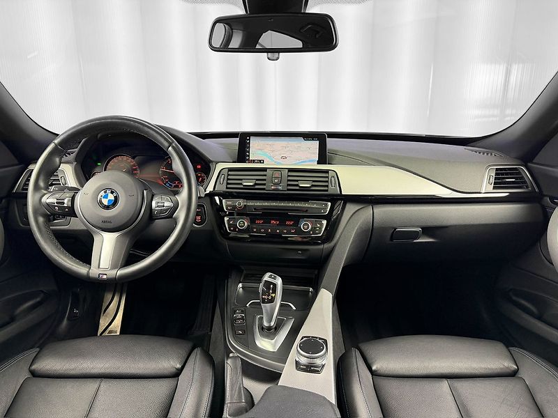 BMW Řada 3 320d GT xDrive M-PAKET, LED, A - fotka 10 z 28