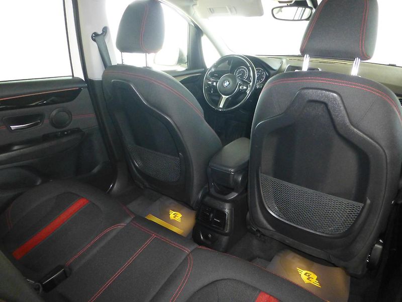 BMW Řada 2 (2016) 2,0D*NAVI*ALU*VYHŘ.SED*M.PAKET - fotka 19 z 28