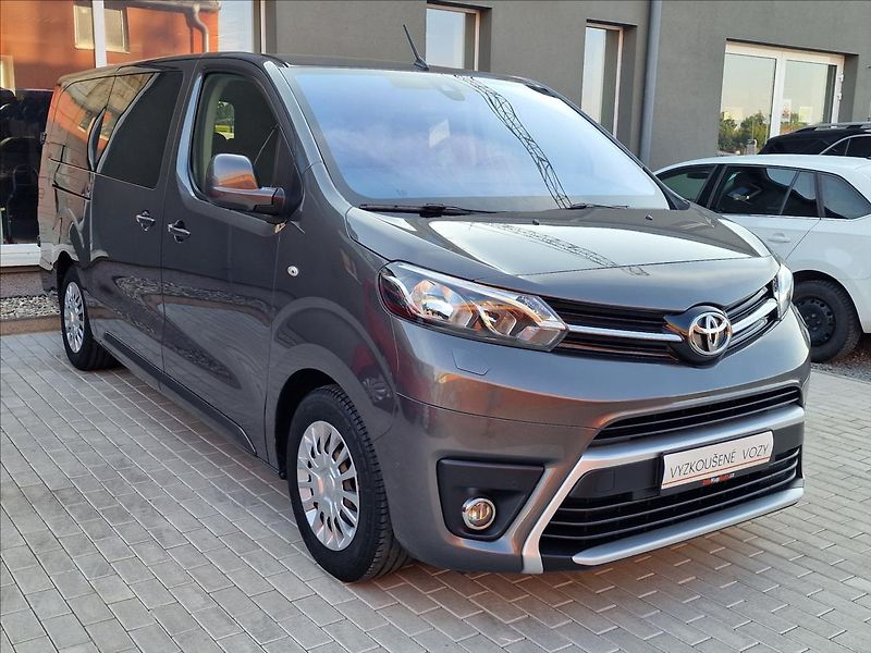 Toyota ProAce Verso 2.0 D-4d 106kw L2 Shuttle, ČR - fotka 3 z 50