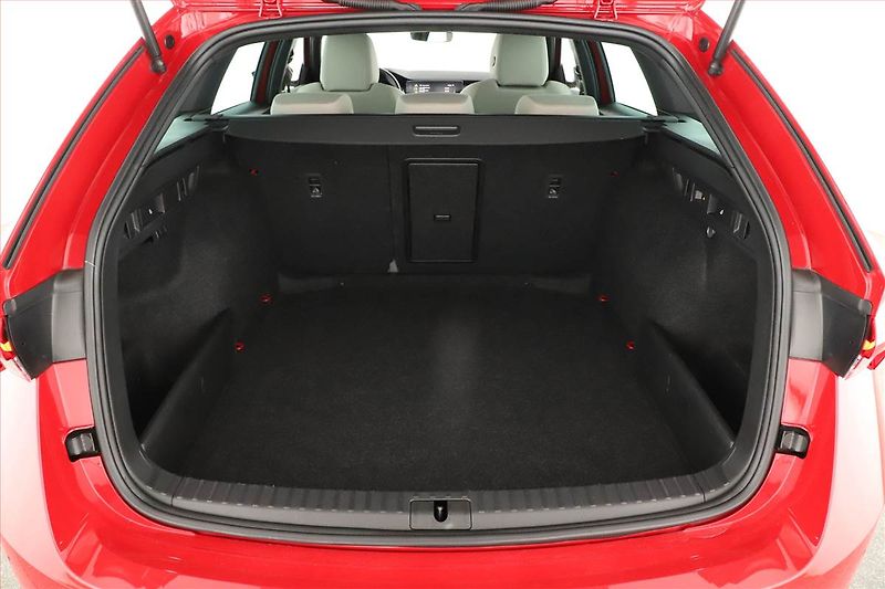 Škoda Octavia (2022) Style 1.5 TSI - fotka 19 z 20