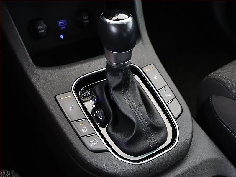 Hyundai i30 (2020) 1.0 T-GDI, Automat, Serv.kniha - fotka 11 z 18