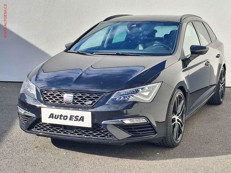 Seat Leon (2017) 2.0 TSi 4drive, Cupra, AT - fotka 3 z 19