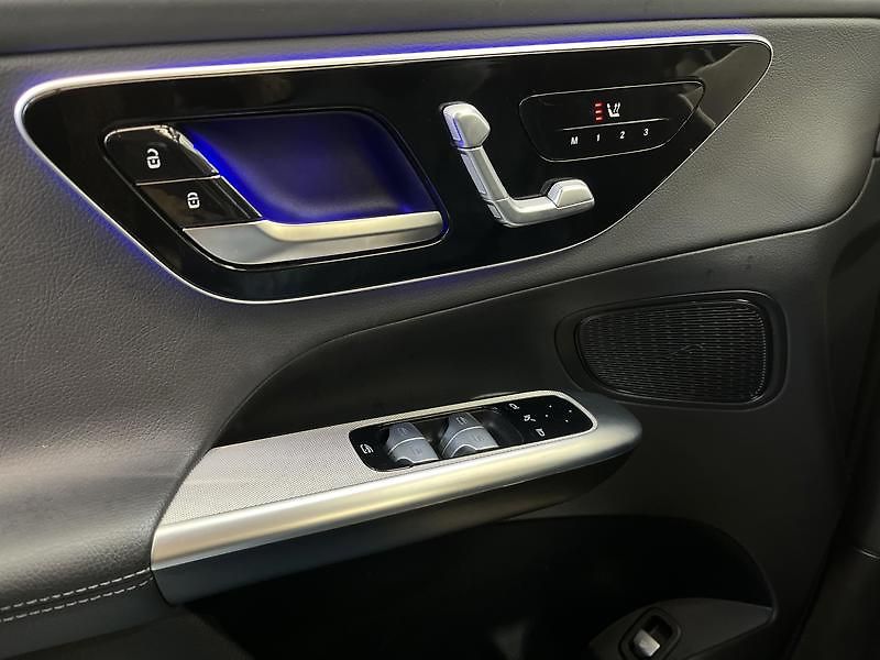 Mercedes-Benz GLC 220 d 4MATIC kupé Avantgarde - fotka 13 z 22