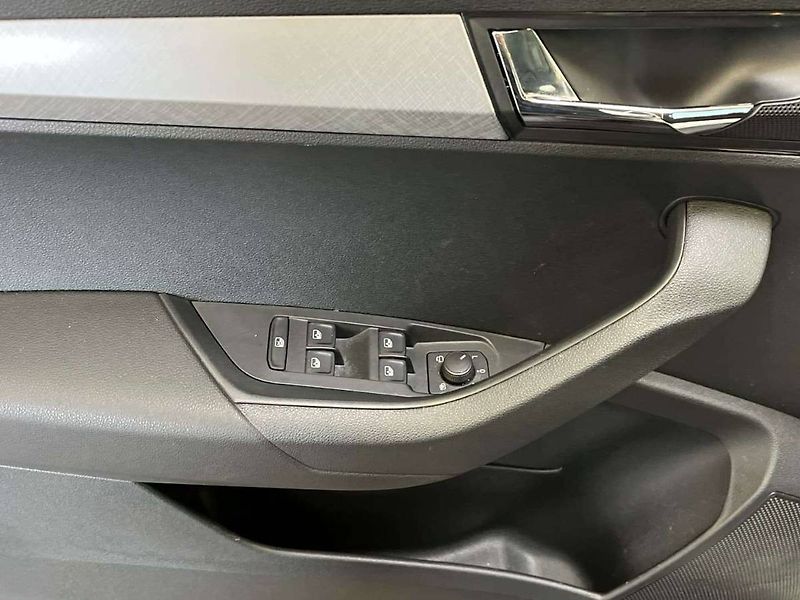Škoda Karoq (2024) 1.5 TSI 110kW Fresh - fotka 17 z 22