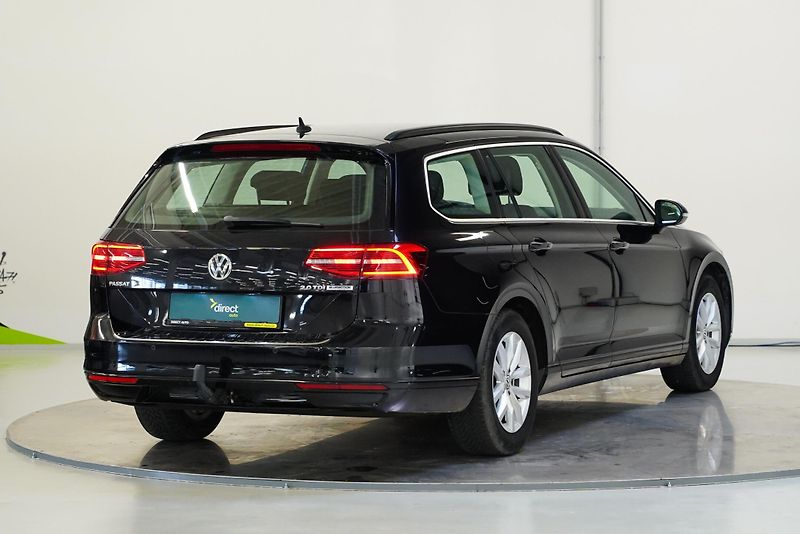 Volkswagen Passat - fotka 2 z 28