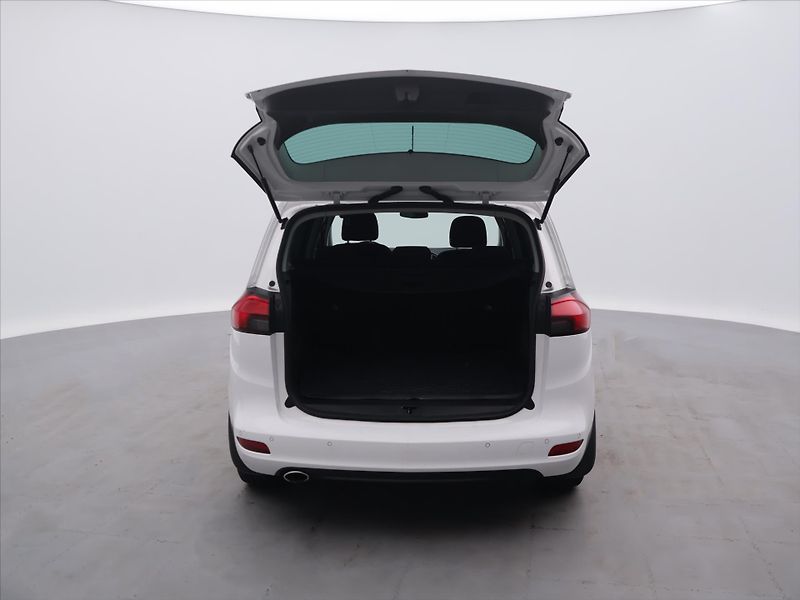 Opel Zafira 2,0 CDTI 125kW Edition CZ - fotka 9 z 19
