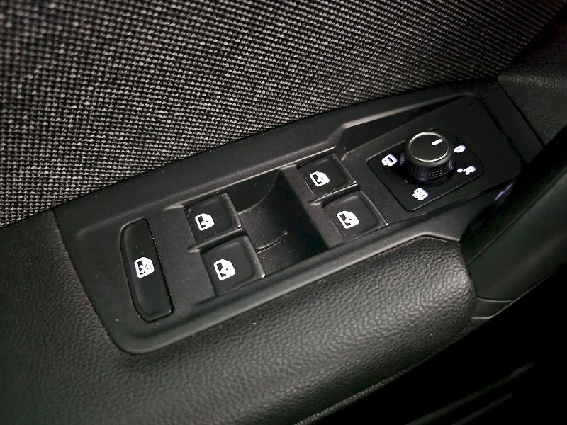 Seat Tarraco (2019) 2.0TDI 140kW 4x4 Xcellence DSG - fotka 27 z 35
