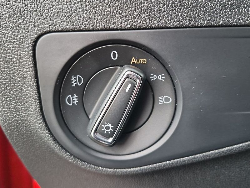 Volkswagen Tiguan Comfortline 1.4 TSi 110 kW - fotka 18 z 23