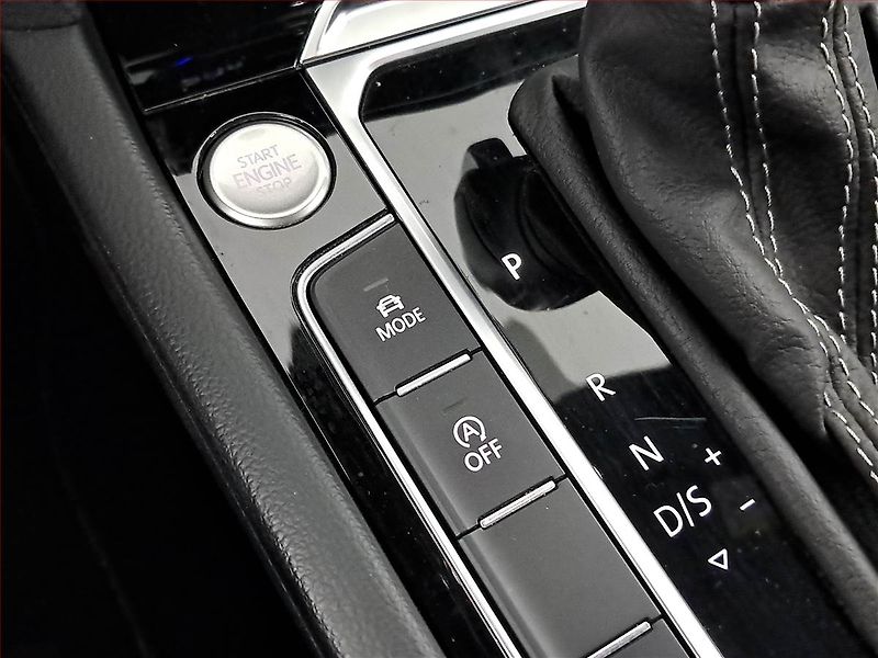 Volkswagen Arteon (2021) R-line 2.0 TSI - fotka 18 z 24