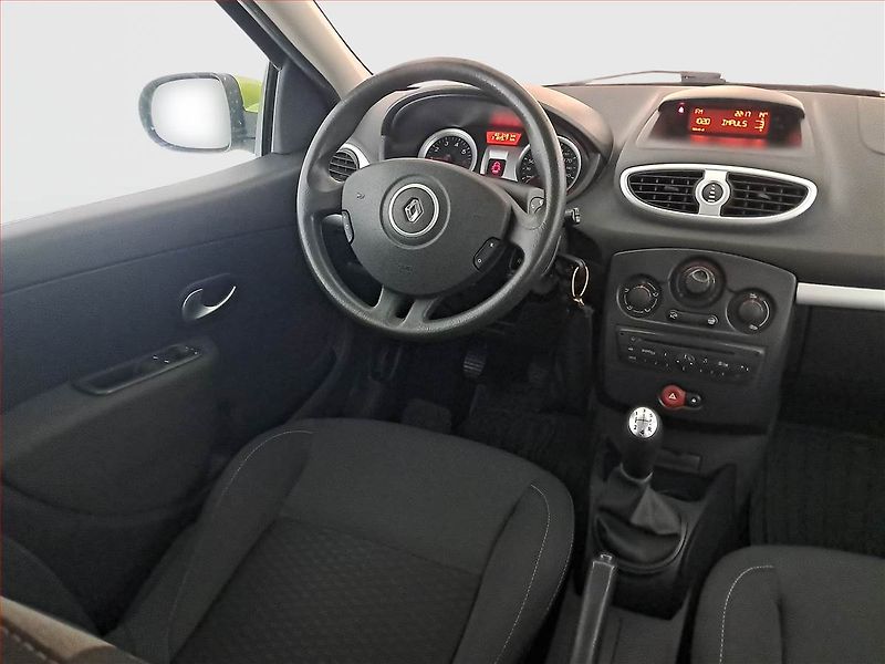 Renault Clio (2010) 1.2 16V , ČR,1.maj, po STK - fotka 7 z 15