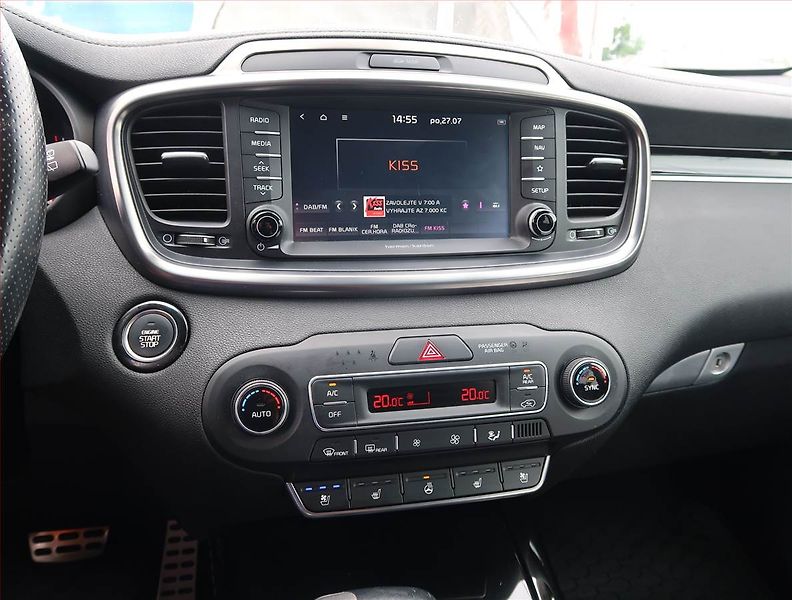 Kia Sorento (2018) GT Line 2.2 CRDi - fotka 12 z 30