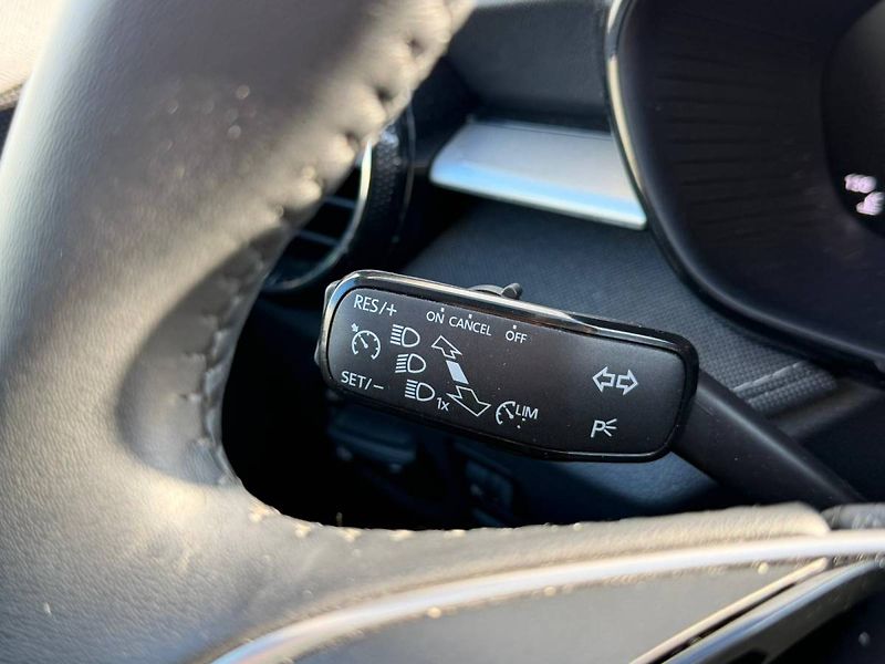 Škoda Fabia Top Selection 1,0 TSI 85 kW 6° - fotka 24 z 30