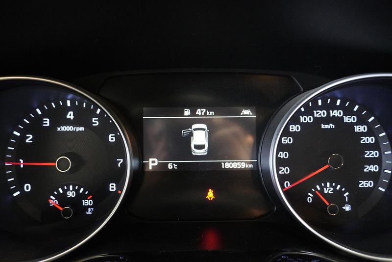 Kia ProCeed 1.6 T-GDI 150kW GT-LINE AUT - fotka 24 z 31