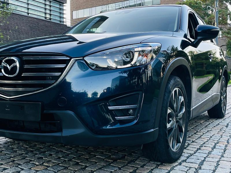Mazda CX-5 2.5i 4x4 AUT 1.MAJITEL KAMERA - fotka 51 z 53