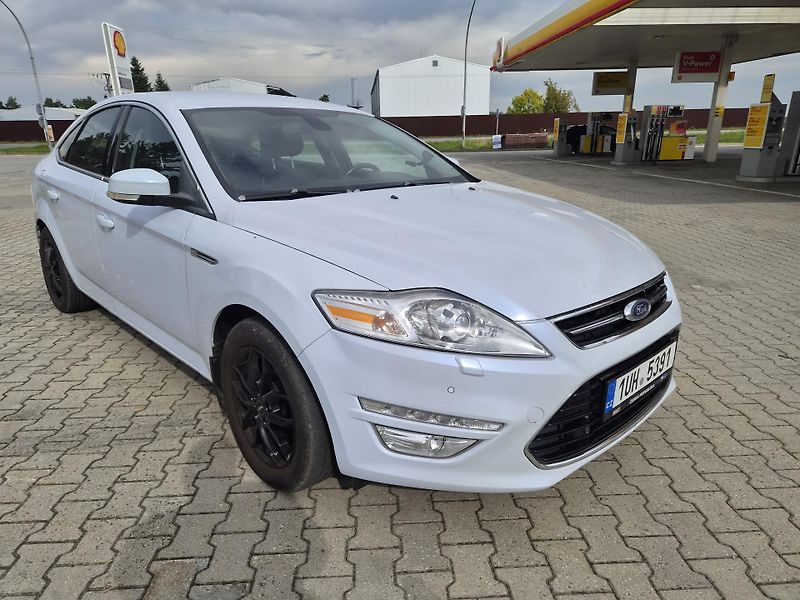 Ford Mondeo (2013) 2,0 TDCi - fotka 1 z 11