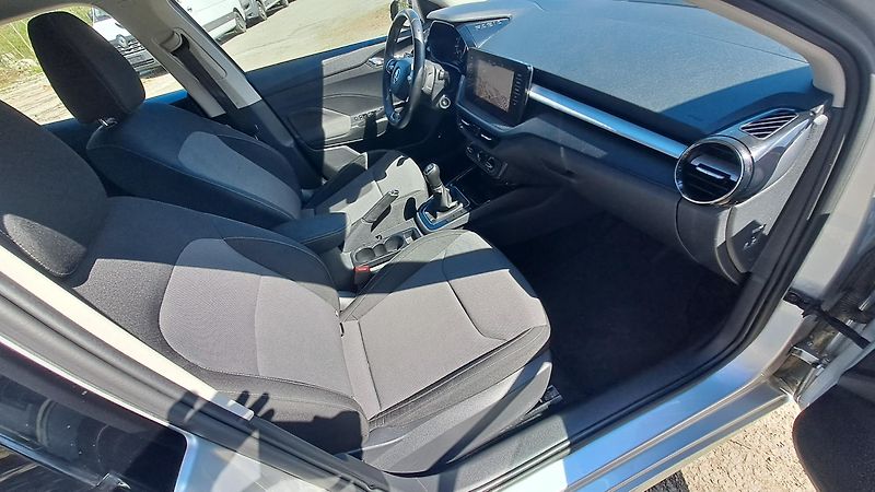 Škoda Fabia 1.0 TSI Comfort+NAVI - fotka 7 z 26
