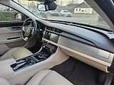Jaguar XF (2019) 2.0 25D 177kW 2019,VÝHŘEV,KŮŽE - náhled 39
