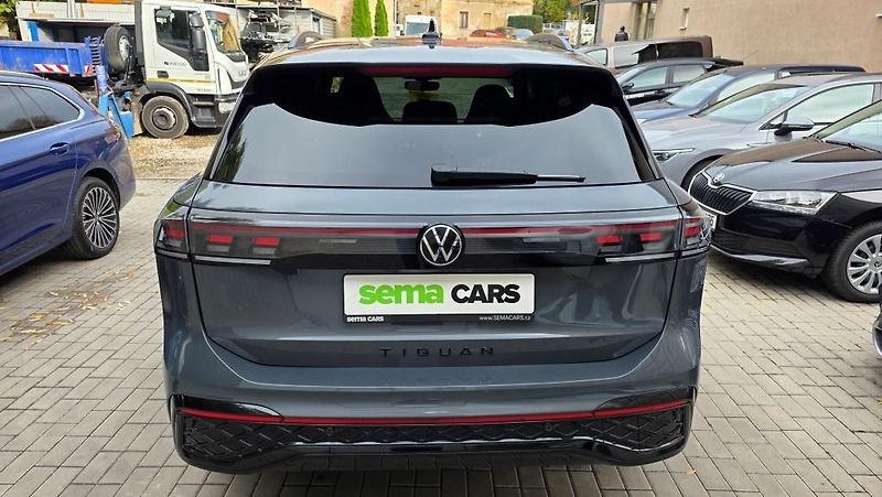 Volkswagen Tiguan (2024) 2.0TDI 142kW 4x4 DSG7 Rline TZ - fotka 6 z 50