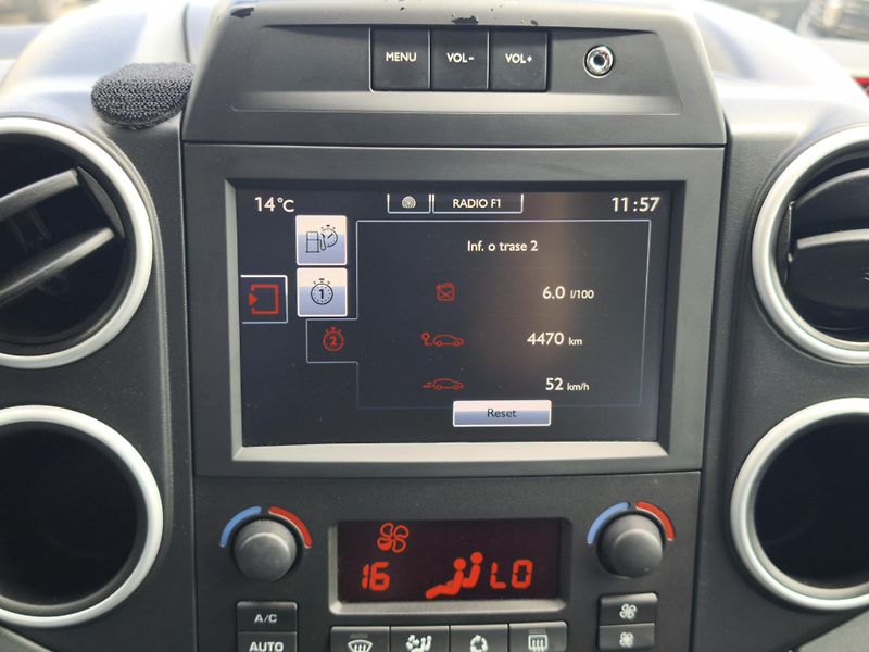 Citroën Berlingo 2016 ČR 1.6 HDI Multispace  - fotka 13 z 36