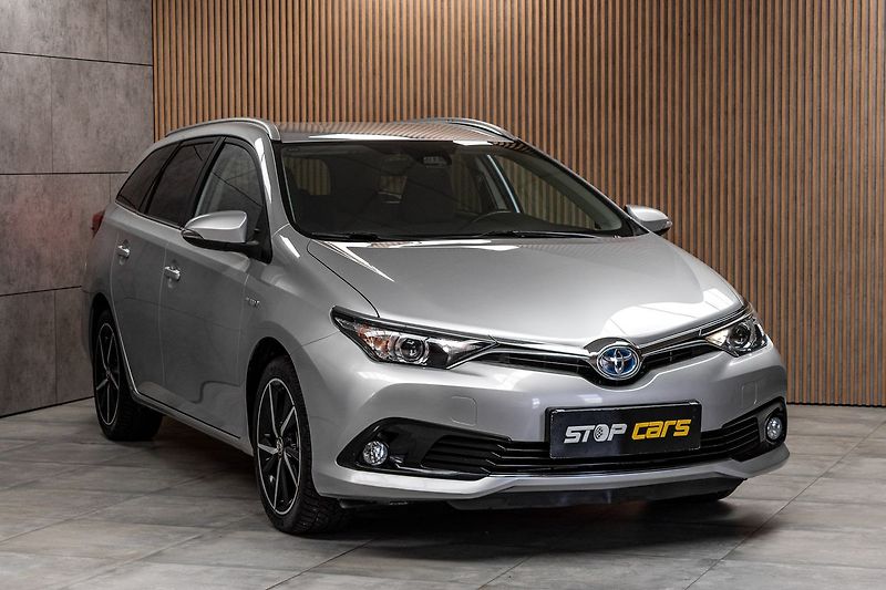 Toyota Auris 1.8 HYBRID*KAMERA*AUT. KLIMA* - fotka 3 z 36