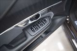 Volvo XC90 2,0 B5 AWD INSCRIPTION 7 MÍST - náhled 16