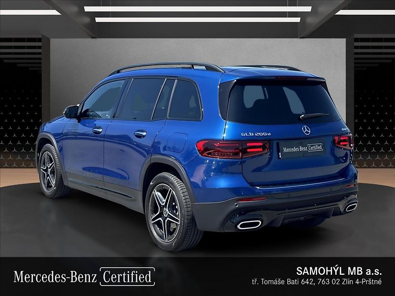 Mercedes-Benz GLB 200d 4MATIC AMG linie - fotka 3 z 14