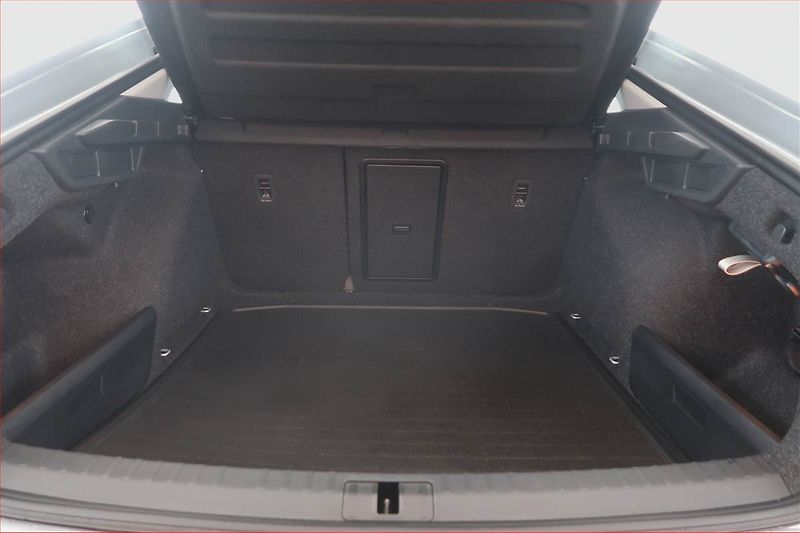 Škoda Octavia (2024) 1.5 TSI - fotka 14 z 15