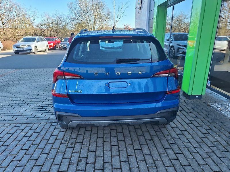Škoda Kamiq Classic 1,0TSI 70kW - fotka 6 z 11