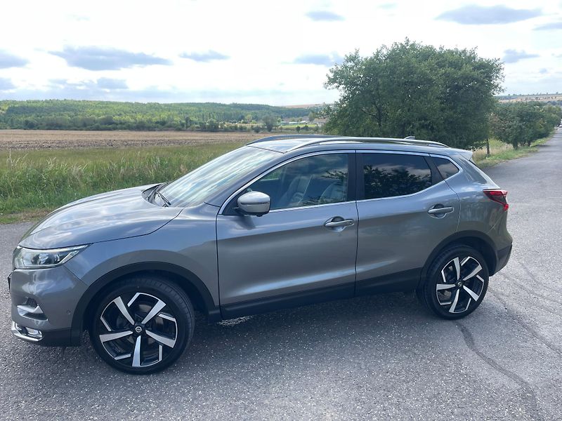 Nissan Qashqai (2017) 1.6DIG-T, Panor, navi - fotografie inzerátu