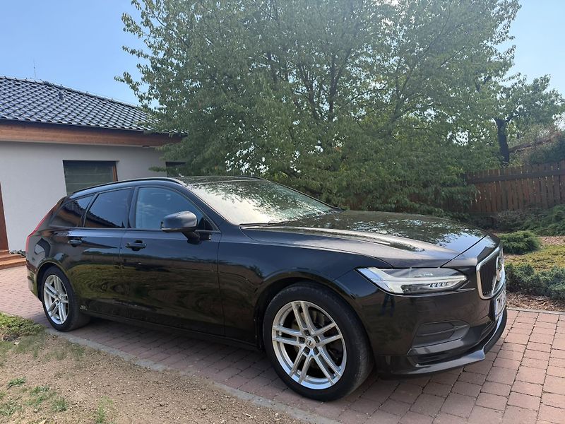 Volvo V90 (2018) Volvo V90 T4 2.0 Automat BA - fotka 2 z 18