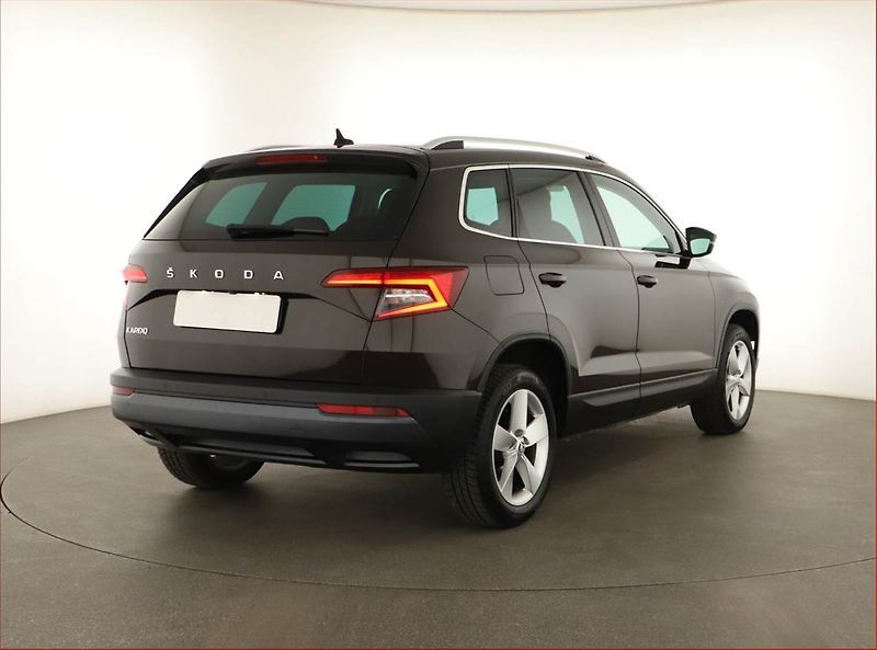 Škoda Karoq (2021) 1.5 TSI - fotka 5 z 17