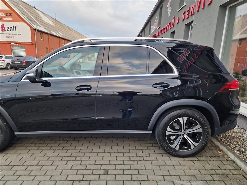 Mercedes-Benz GLE 350e 4Matic,původ ČR,1.Maj. - fotka 46 z 50