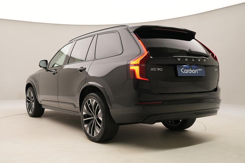 Volvo XC90 (2026) T8 AWD RECHARGE DARK ULTRA - fotka 10 z 79