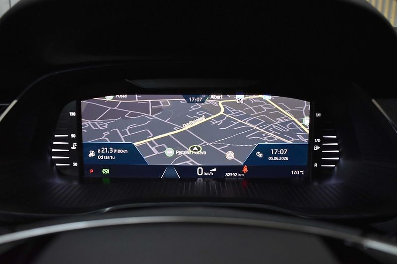 Škoda Octavia 2.0 TSI SPORTLINE*DCC*4x4*ČR - fotka 26 z 57