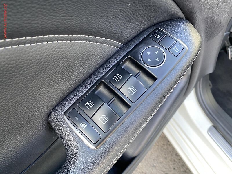 Mercedes-Benz Třídy B (2012) 1.8CDi, servis.kniha - fotka 13 z 17