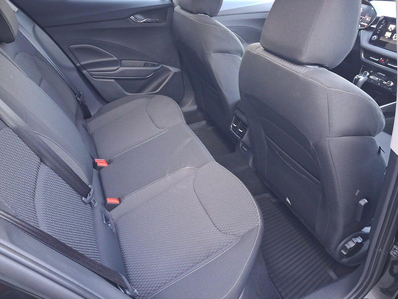 Škoda Fabia (2025) Top Selection DSG 1,0TSi 85kW - fotka 14 z 34
