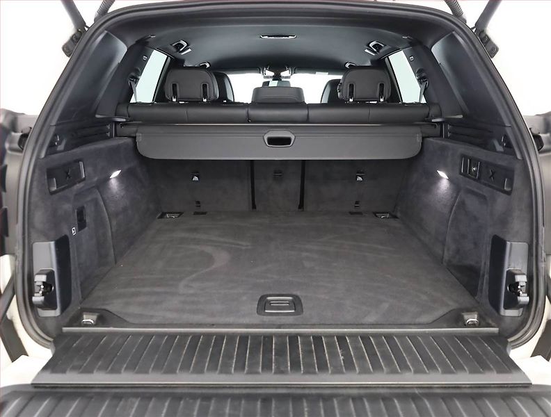BMW X5 (2023) xDrive30d - fotka 16 z 17