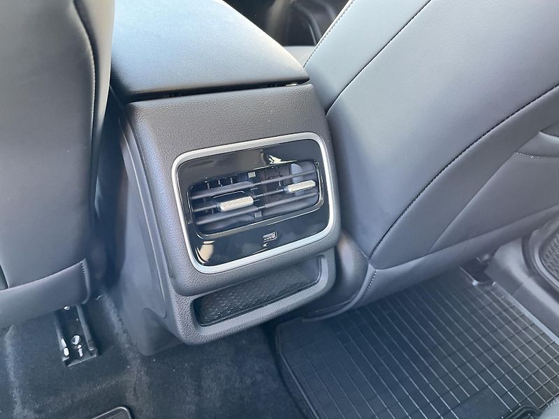Chery Tiggo 7 PHEV (2026) PHEV UNIQUE VÝPRODEJ! - fotka 18 z 44