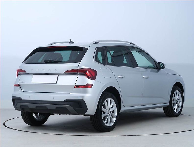 Škoda Kamiq (2025) Top Selection 1.0 TSI - fotka 5 z 19