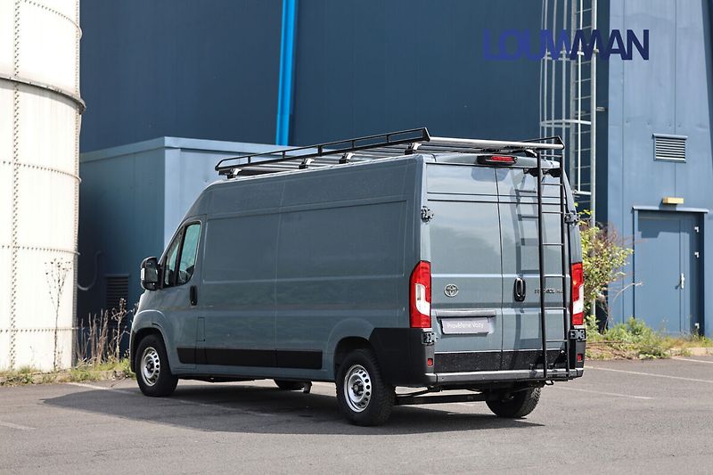Toyota ProAce AT COMFORT EXECUTIVE - fotka 2 z 25