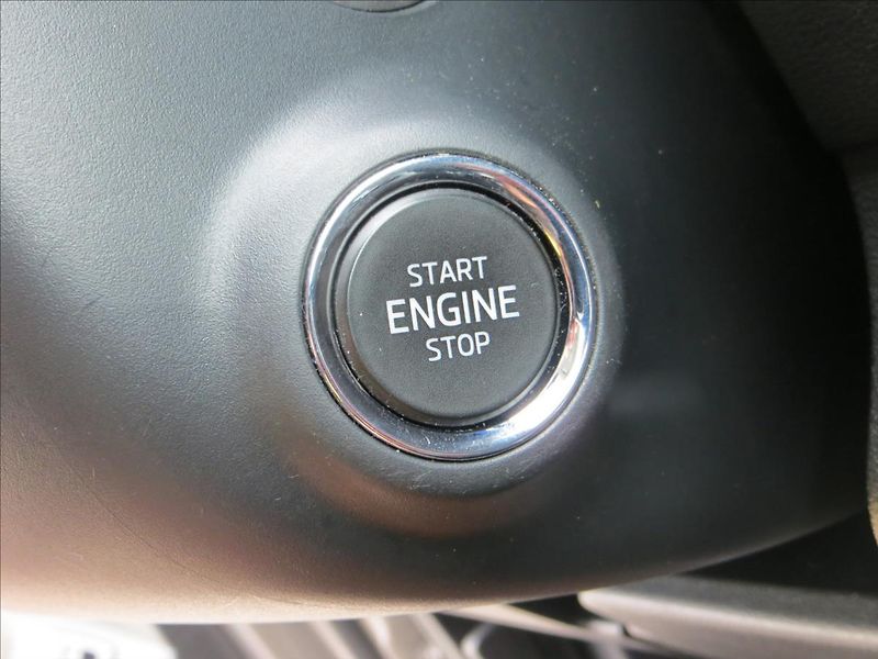 Škoda Karoq 1,5 TSI Style 110kW DSG WEBAST - fotka 24 z 33