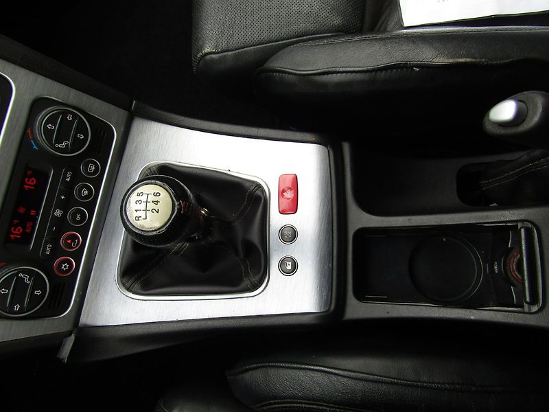 Alfa Romeo 159 (2009) 2.0JTD 125kW - fotka 32 z 33
