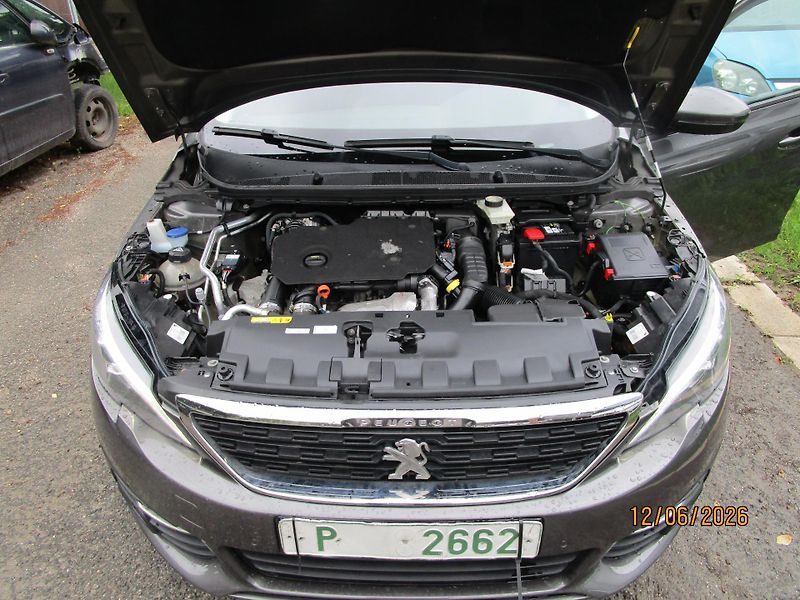 Peugeot 308 (2019) 1,5 HDi SW  - fotka 25 z 30
