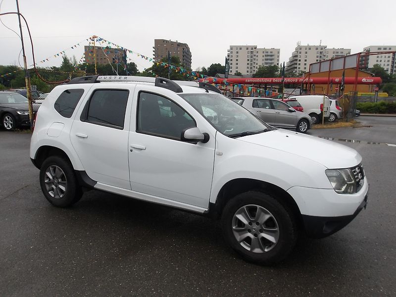 Dacia Duster 1,6i ČR ! 1.MAJITEL ! - fotka 8 z 29