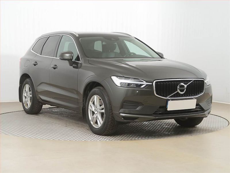 Volvo XC60 (2019) D4 AWD - fotografie inzerátu